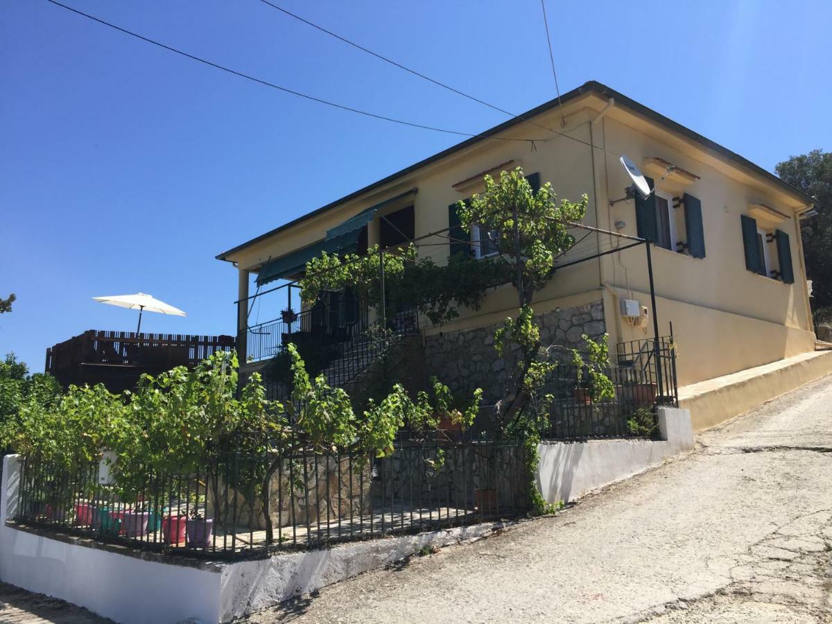 Sunblest Villa Dafnáta Exterior photo
